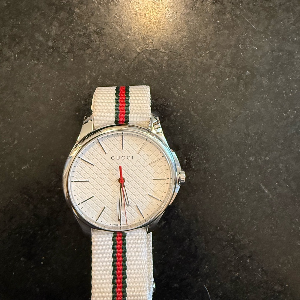 Gucci Silver Watch with White and Red Strap